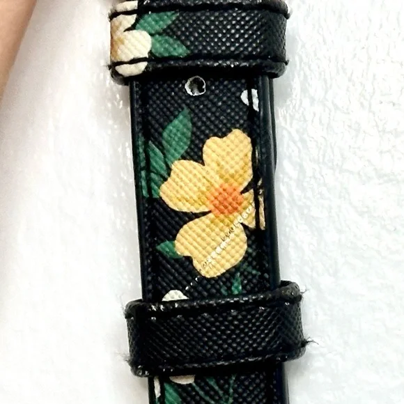 Steve Madden Blexi Structured Crossbody Bag in Black Floral Pattern - Picture 12 of 15